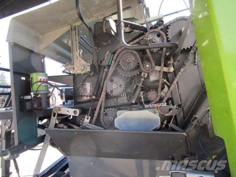 CLAAS Rollant 454 Rituļu ietinēji