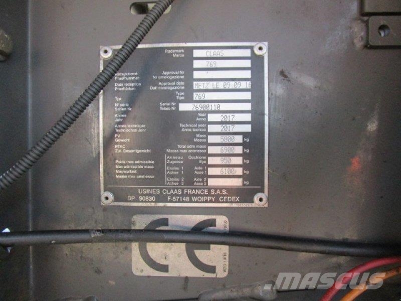 CLAAS Rollant 454 Rituļu ietinēji