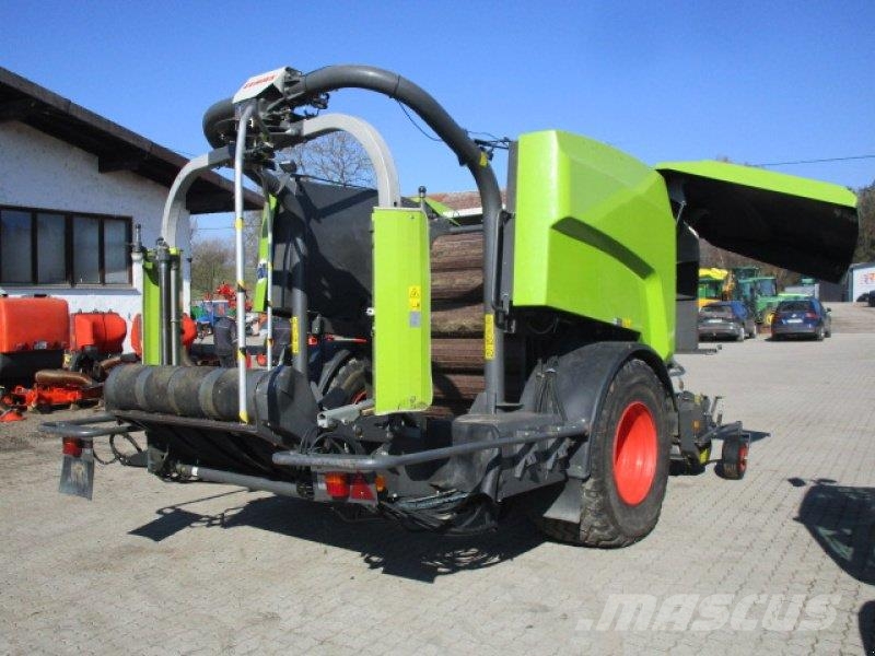 CLAAS Rollant 454 Rituļu ietinēji