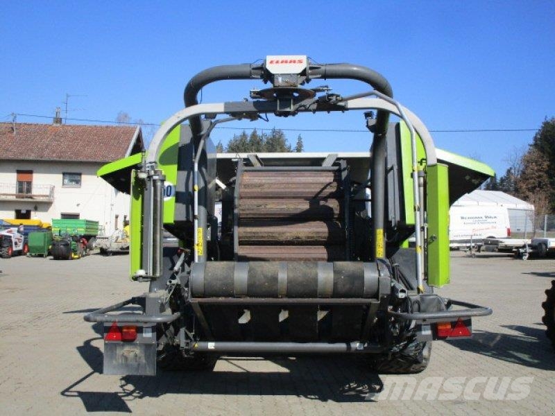 CLAAS Rollant 454 Rituļu ietinēji