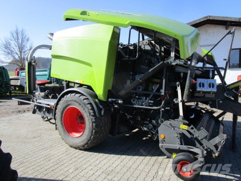 CLAAS Rollant 454 Rituļu ietinēji