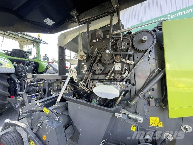 CLAAS ROLLANT 454 RC محزمات مستديرة