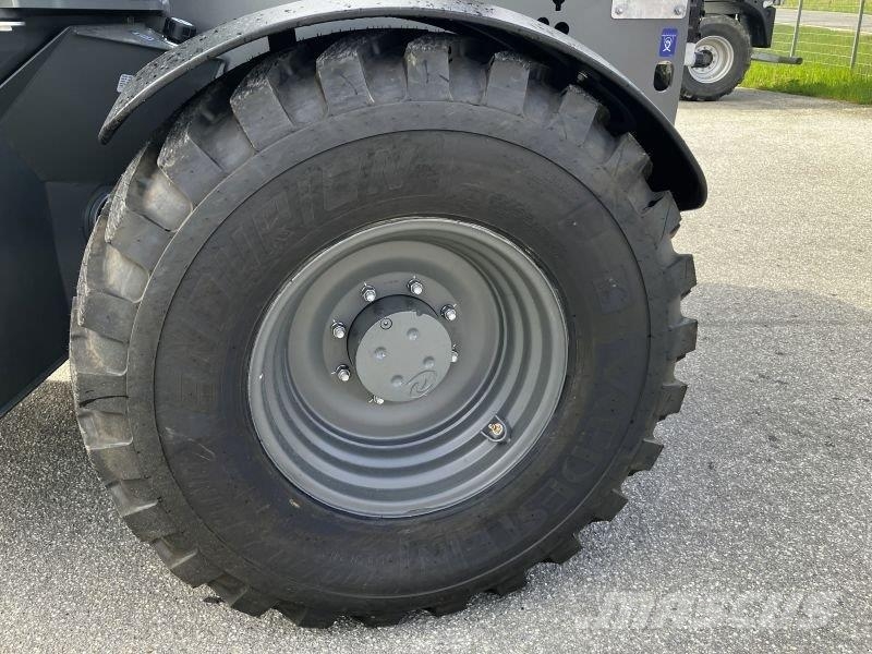 CLAAS SCORPION 742 VARIPOWER Teleskopski viljuškari