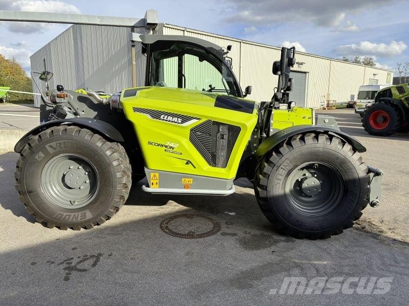 CLAAS SCORPION 742 VP NIGHT EDITION Teleskopski viličarji