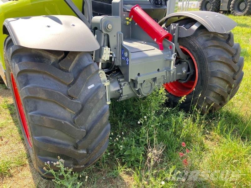 CLAAS SCORPION 960 VARIPOWER 2 + مناولات متداخلة