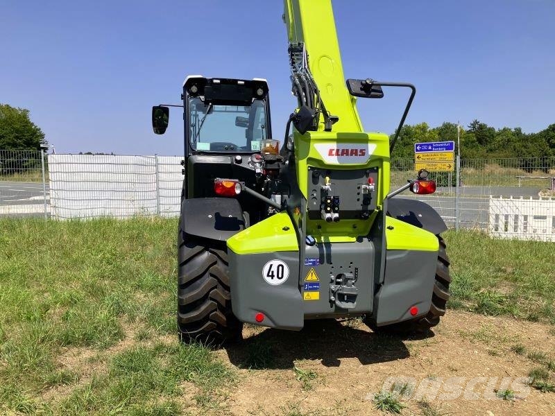 CLAAS SCORPION 960 VARIPOWER 2 + مناولات متداخلة
