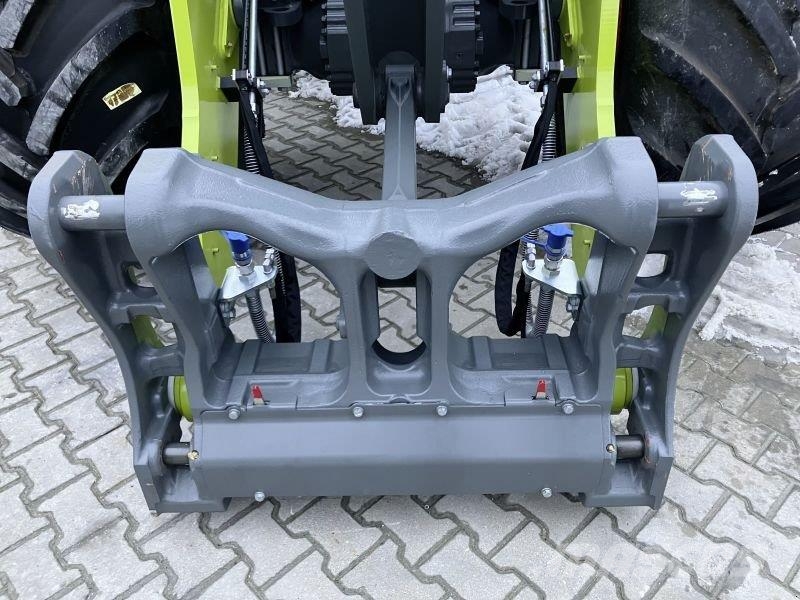 CLAAS TORION 1611 P لوادر بعجل