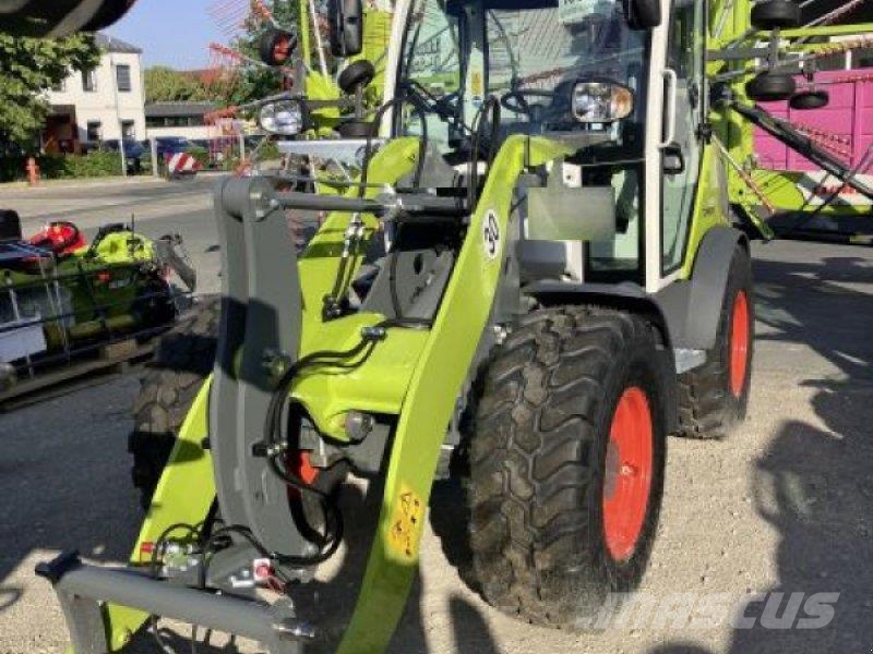 CLAAS TORION 535 لوادر بعجل