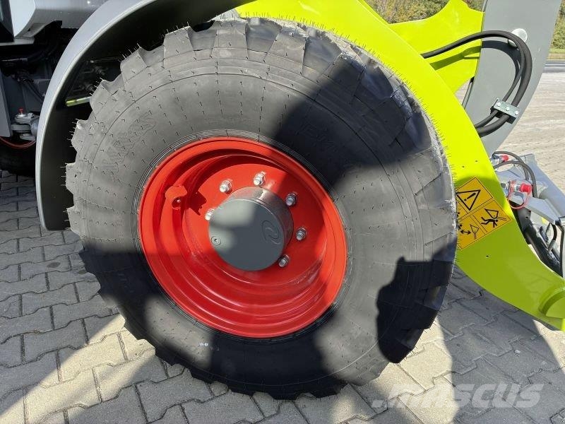 CLAAS TORION 535 Kolesni nakladalci