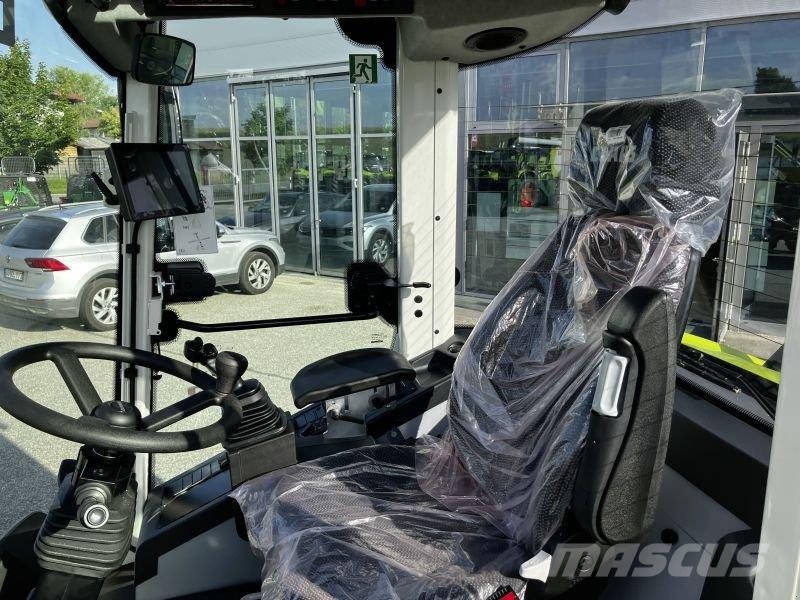 CLAAS TORION 738 T SINUS Фронтальные погрузчики