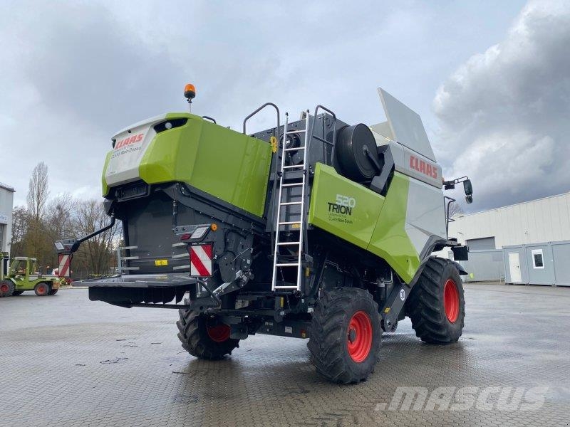 CLAAS Trion 520, günstige Finanzierung Mähdrescher