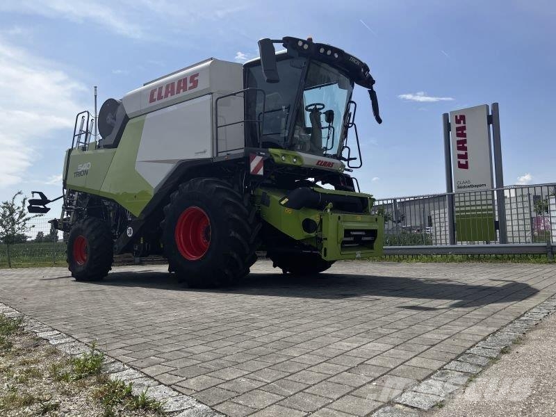 CLAAS TRION 540 حصادات