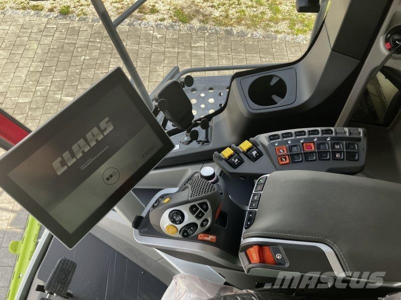 CLAAS TRION 540 حصادات