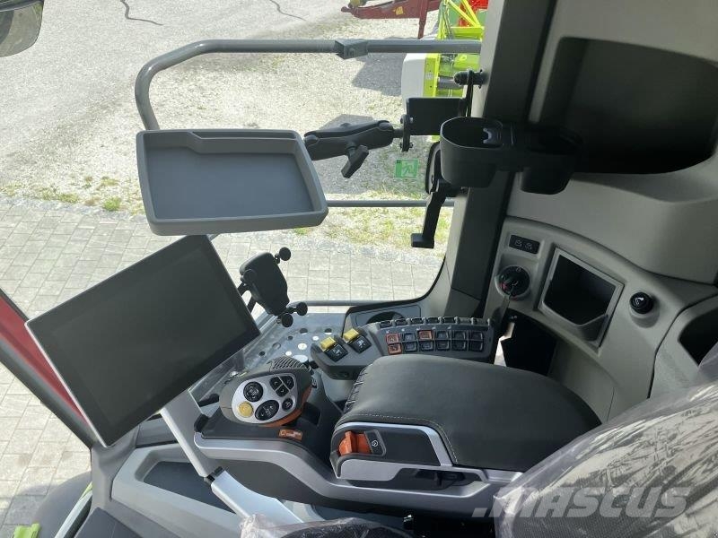 CLAAS TRION 540 حصادات