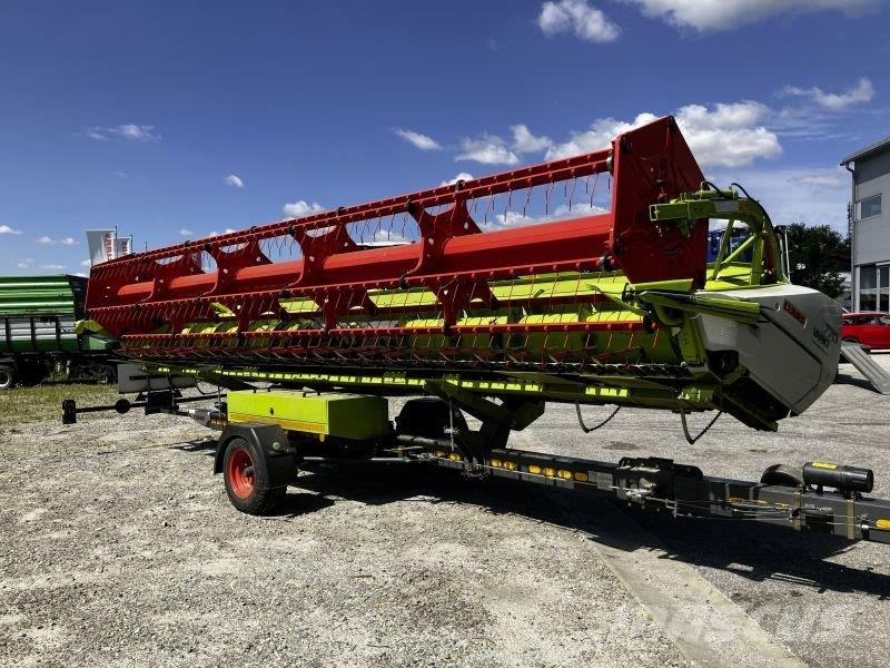 CLAAS TRION 740 TT MIT V 770 Θεριζοαλωνιστικές μηχανές