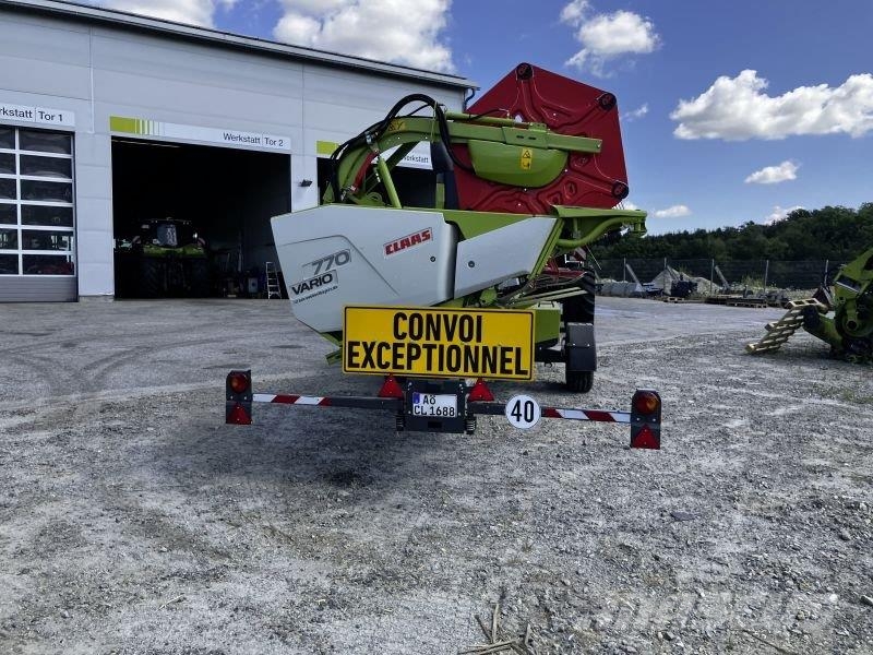 CLAAS TRION 740 TT MIT V 770 Θεριζοαλωνιστικές μηχανές