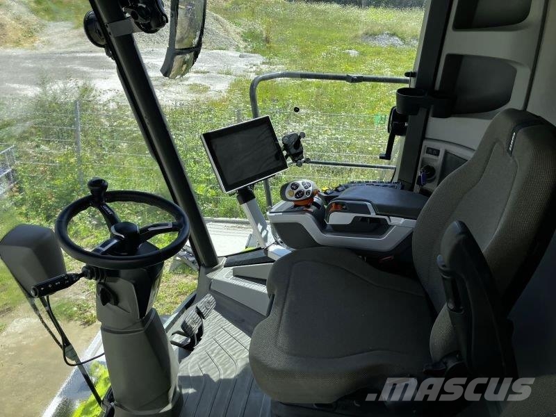 CLAAS TRION 740 TT MIT V 770 Θεριζοαλωνιστικές μηχανές