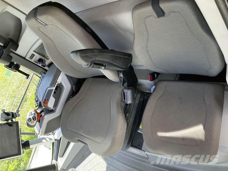 CLAAS TRION 740 TT MIT V 770 Θεριζοαλωνιστικές μηχανές
