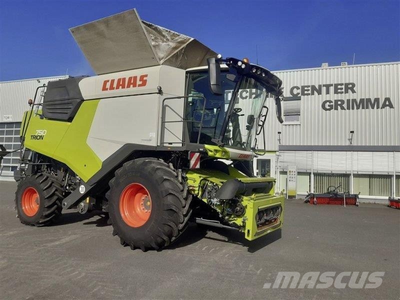 CLAAS TRION 750 Kombajni
