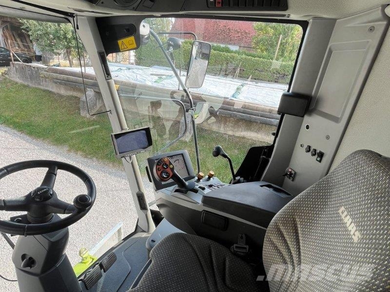 CLAAS Tucano 320 Kombajni