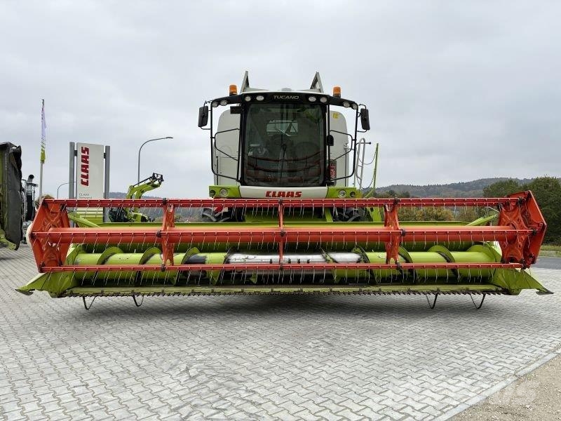 CLAAS TUCANO 570 + V680 RAPS + TW Kombajni