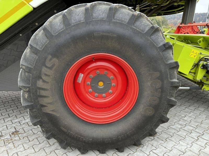 CLAAS TUCANO 570 + V680 RAPS + TW Kombajni
