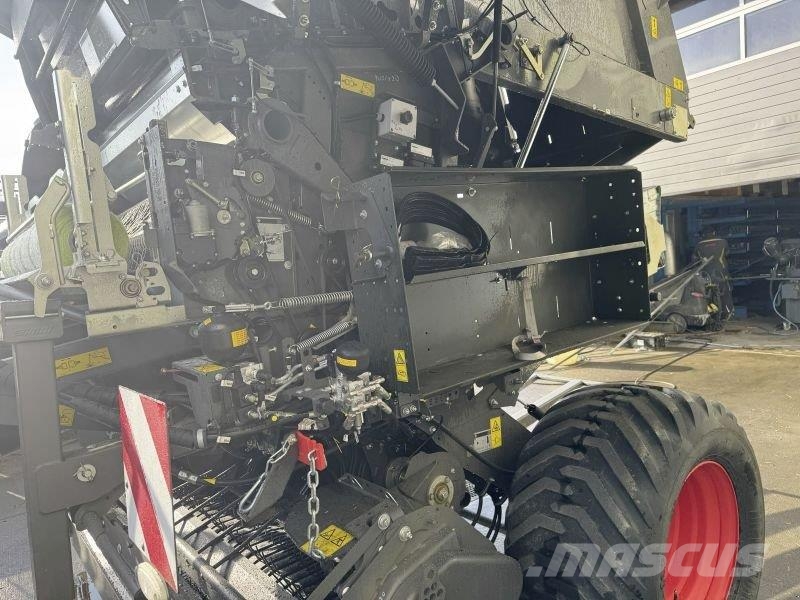 CLAAS VARIANT 585 RC PRO محزمات مستديرة