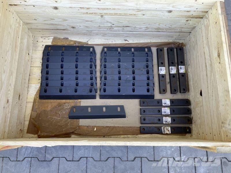 CLAAS VERSCHLEIßTEILE SET - JAGUAR Accessori per macchine da fieno e foraggio