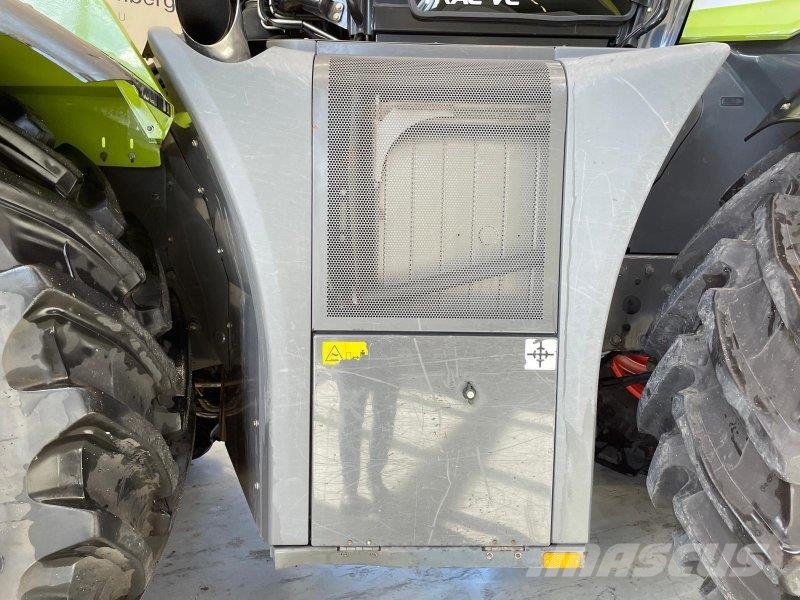 CLAAS XERION 5000 TRAC VC Трактори