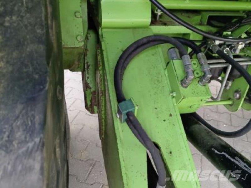 Deutz-Fahr 5690 HTS MIT SW DH 720 A+TW Leikkuupuimurit