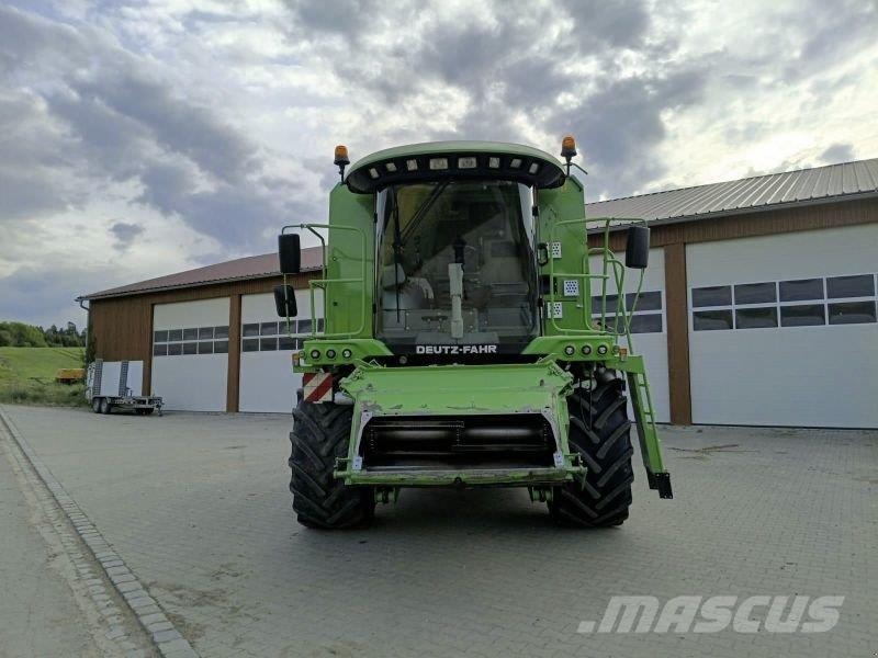 Deutz-Fahr 5690 HTS MIT SW DH 720 A+TW Leikkuupuimurit