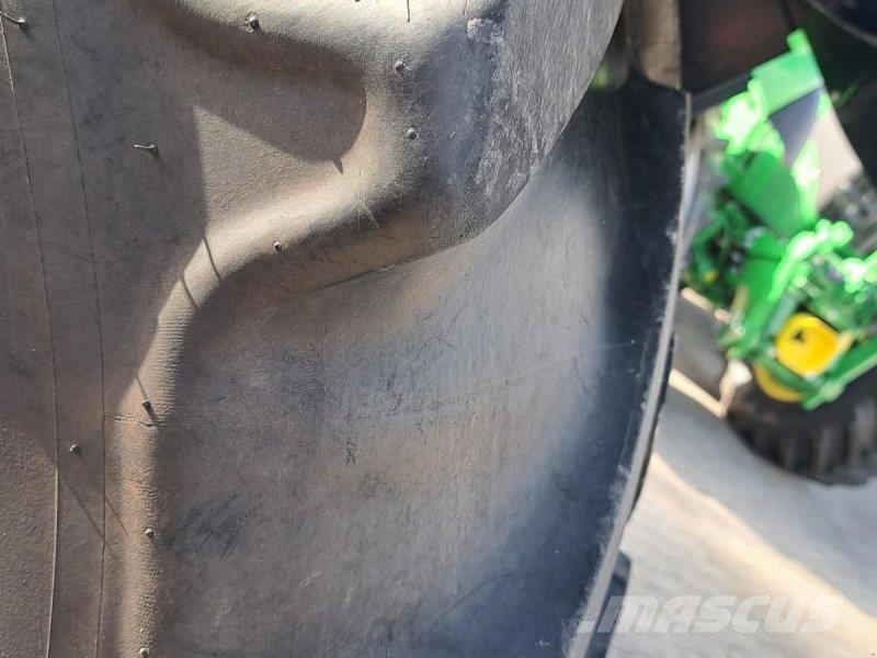 Deutz-Fahr Agrotron 6145.4 RC Трактори