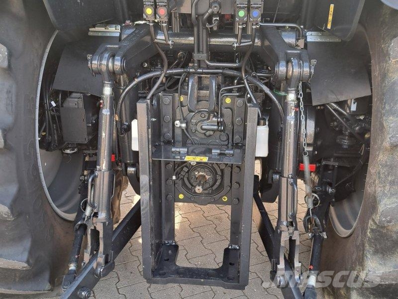 Deutz-Fahr Agrotron 6145.4 RC Трактори