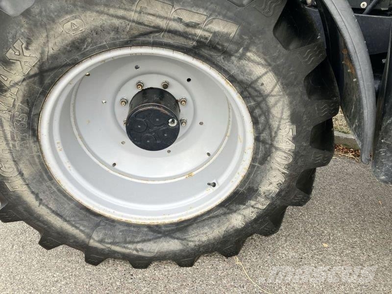 Deutz-Fahr AGROTRON M 620 Tractores