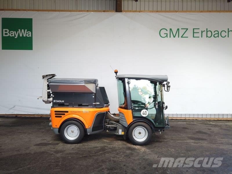Egholm CR3070 GT M.SAUGMUNDKAMERA الجرارات