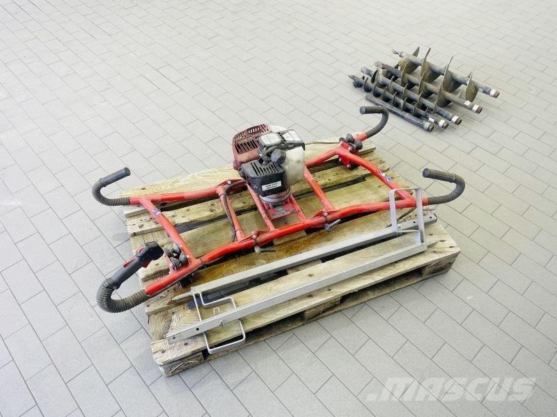 ERDBOHRGERÄT BOHRFUCHS BF37 Overige hooi- en voedergewasmachines