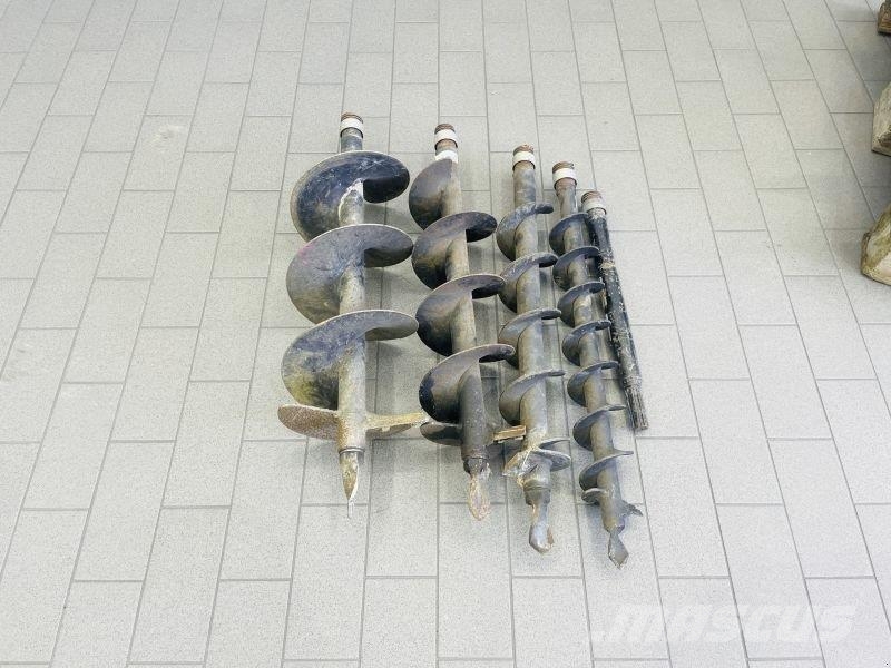 ERDBOHRGERÄT BOHRFUCHS BF37 Overige hooi- en voedergewasmachines