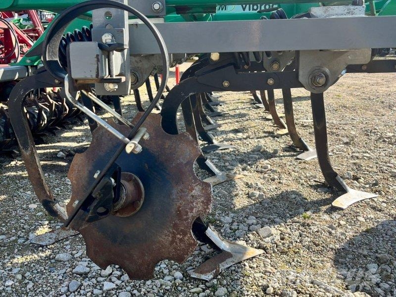 EuM Agrotec Vibrocat 50 mit Steinsicherung 中耕管理機
