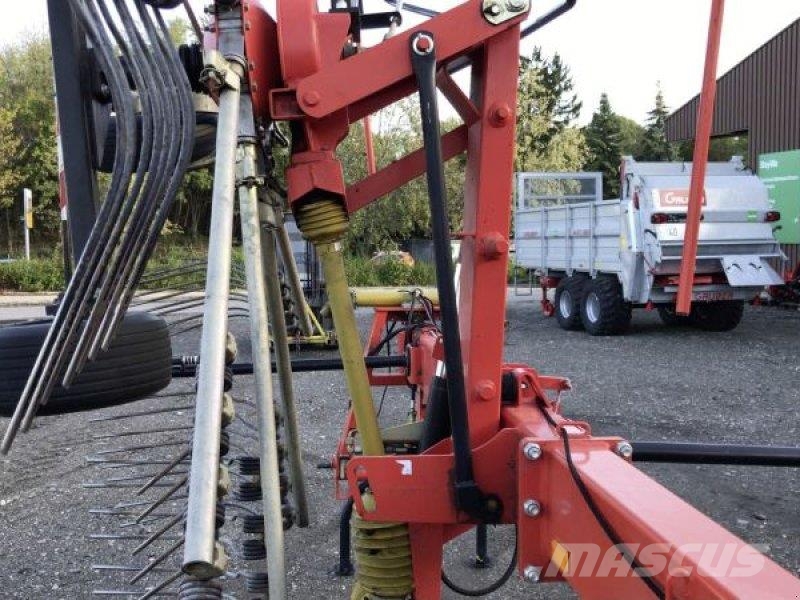 Fella TS 1402 Karhottimet