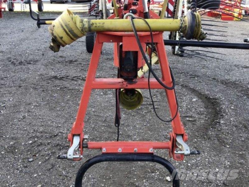 Fella TS 1402 Karhottimet