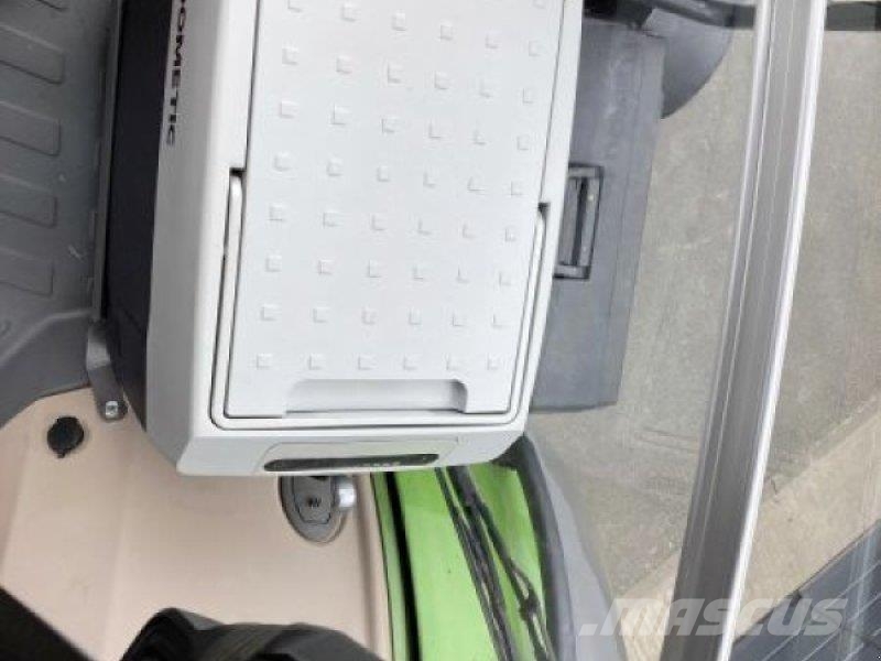 Fendt 1046 VARIO GEN3 PROFI PLUS الجرارات