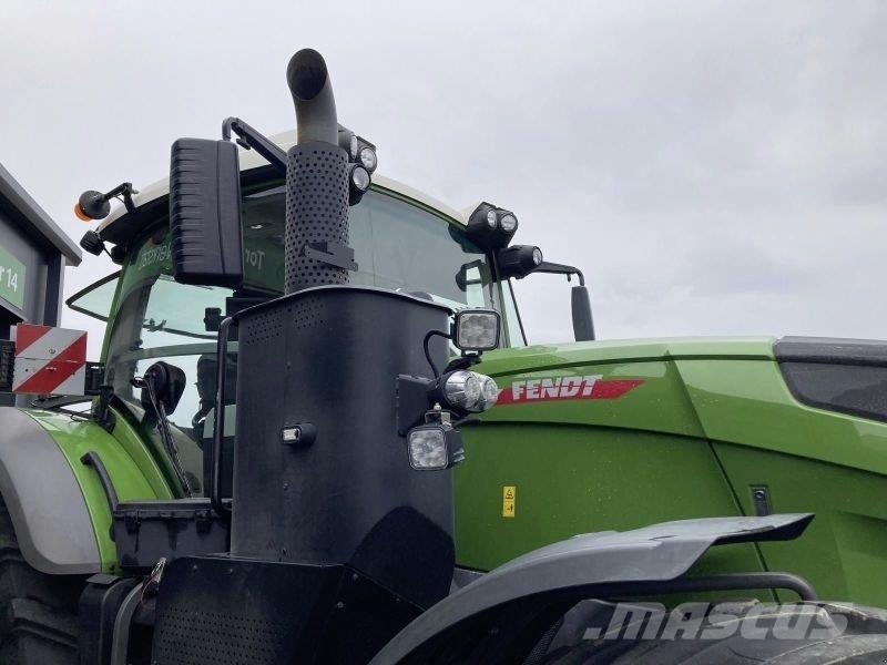 Fendt 1046 VARIO GEN3 PROFI PLUS الجرارات