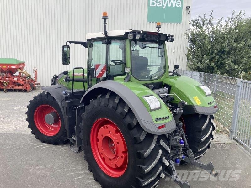 Fendt 1046 VARIO GEN3 PROFI PLUS Traktorit