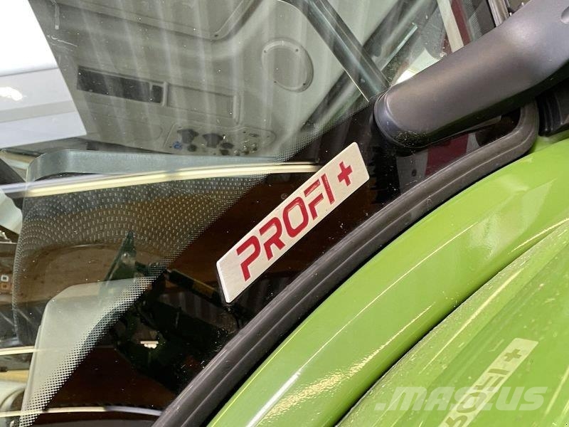 Fendt 1046 VARIO GEN3 PROFI PLUS Traktorit