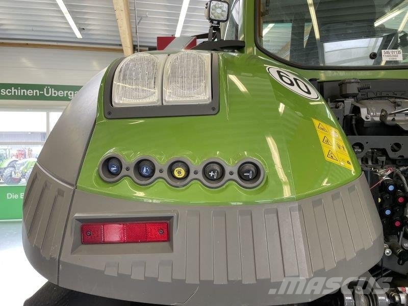 Fendt 1046 VARIO GEN3 PROFI PLUS Traktorit