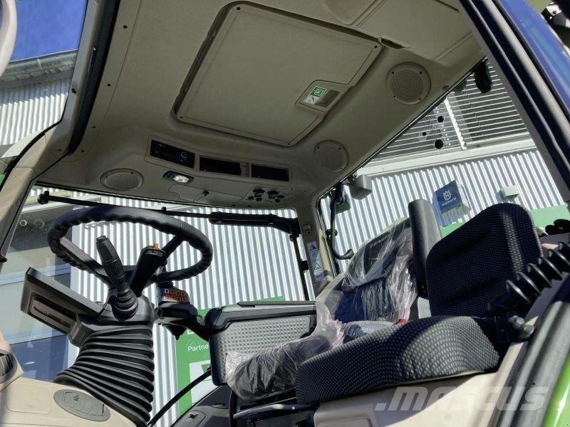 Fendt 312 VARIO GEN4 POWER トラクター