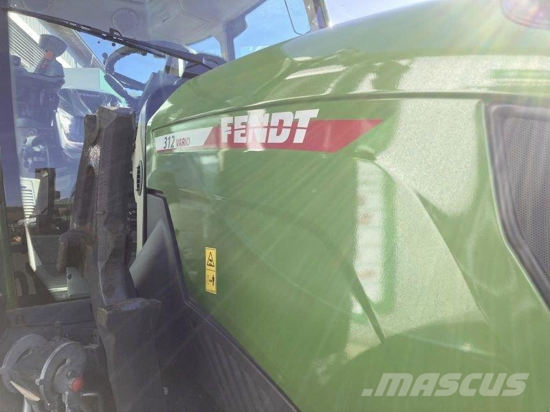 Fendt 312 VARIO GEN4 POWER トラクター