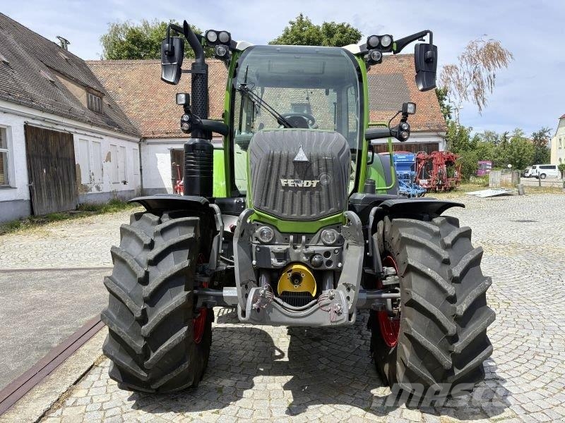 Fendt 312 VARIO S4 POWER Tracteur