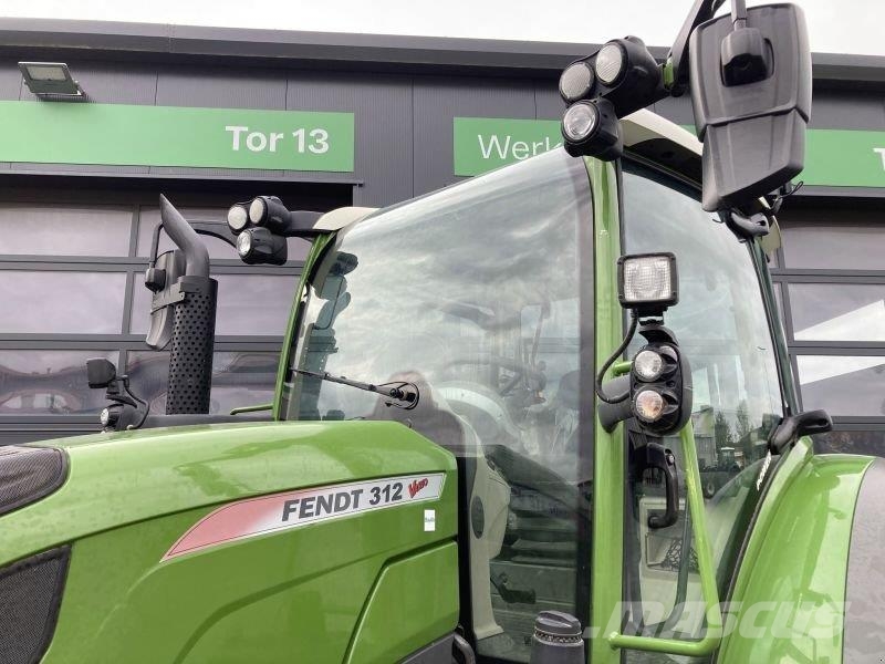 Fendt 312 VARIO S4 POWER Traktori