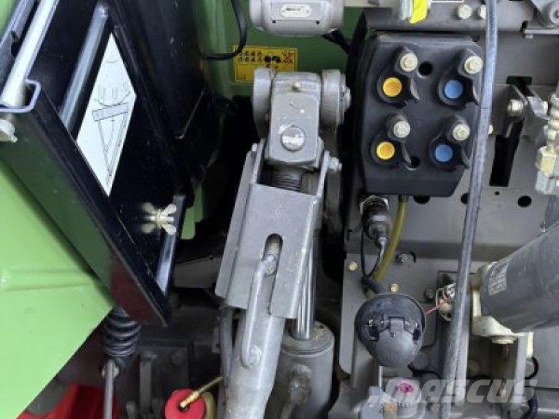 Fendt 313 VARIO SCR Tractores